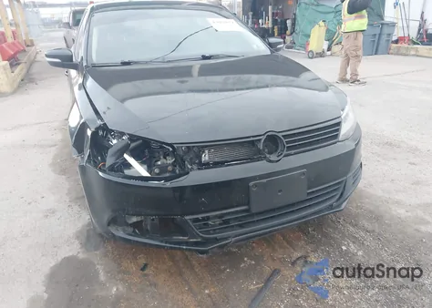 2014 Volkswagen Jetta 1.8T Se from USA, damaged, VIN 3VWD17AJXEM424169